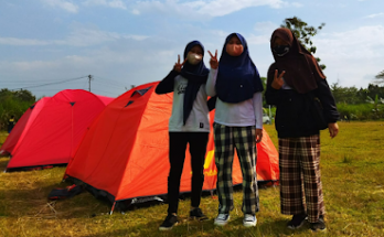 Tur dan Camping Langit Malam Berbintang Berbasis Komunitas