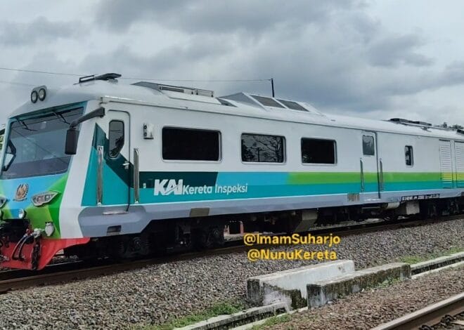 KLB KP/10033 Kirim Rangkaian KAIS 3 Melintas di JPL739